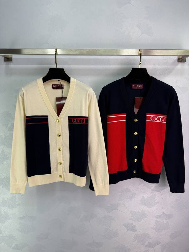 Gucc* 2025 Early Fall New V-Neck Knit Long-Sleeve Cardigan! Custom-woven wool ya