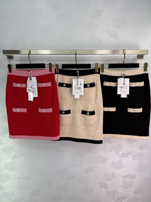 Chane*2025 Early Fall new style, contrast-colored pocket knitted long-sleeved mi