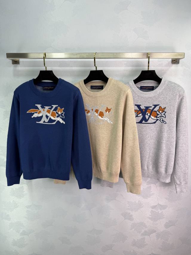 Lou* Louis Vuitton fox sweater, available in three colors: blue, beige, and gray