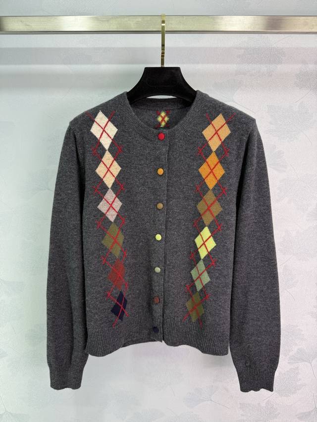 Er*25 New Early Fall Diamond Round Neck Cardigan with a gray base and colorful d
