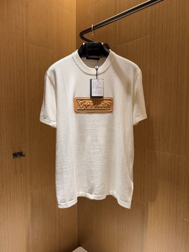 New arrival! 's new season menswear is truly spring-ready! Louis V*'s menswear