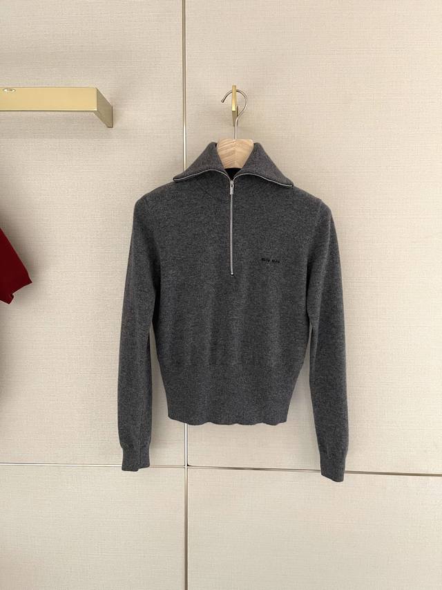 ! Miumi* 25Fw new fall/winter micro-logo cashmere half-zip knit sweater | Exclus