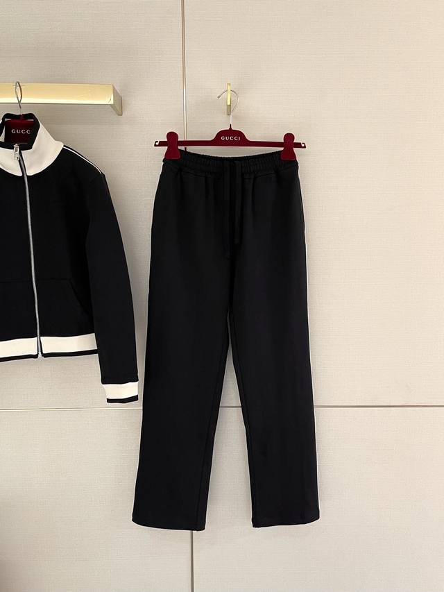 New Arrival! New Arrival! Gucci's new 2025 Early Fall trousers, purchased and d