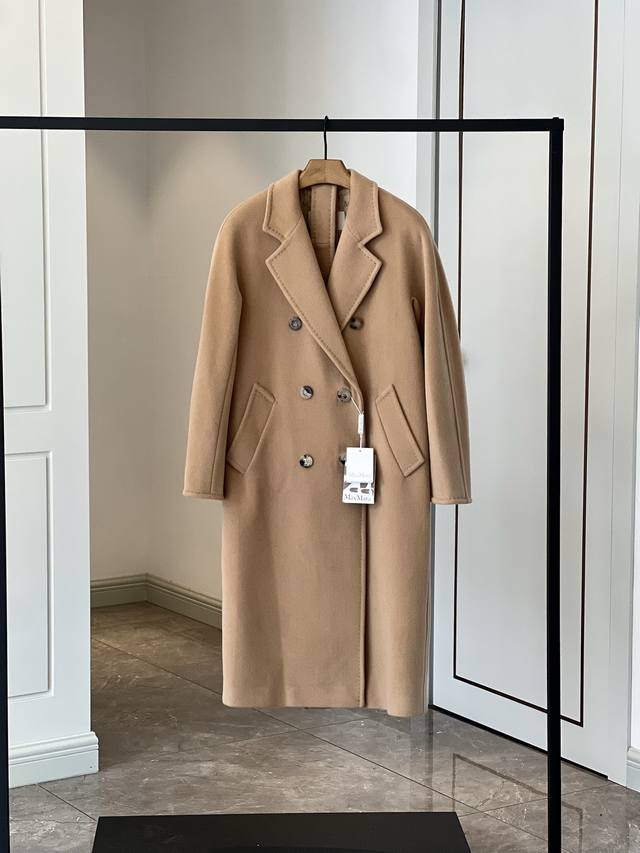 The market for classic camel cashmere is too complicated. Many pictures look si