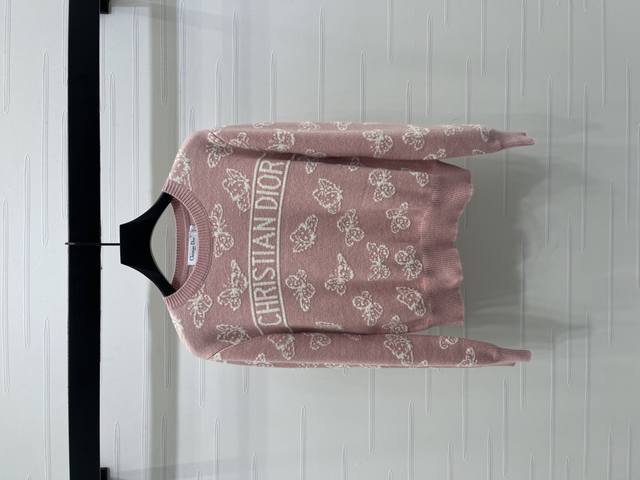 New, original, high-quality Dio* 2025 Early Fall collection! Round-neck jacquar