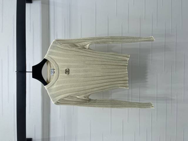 New, original, high-end quality Chane* 2025 Early Fall collection! Vertical rib