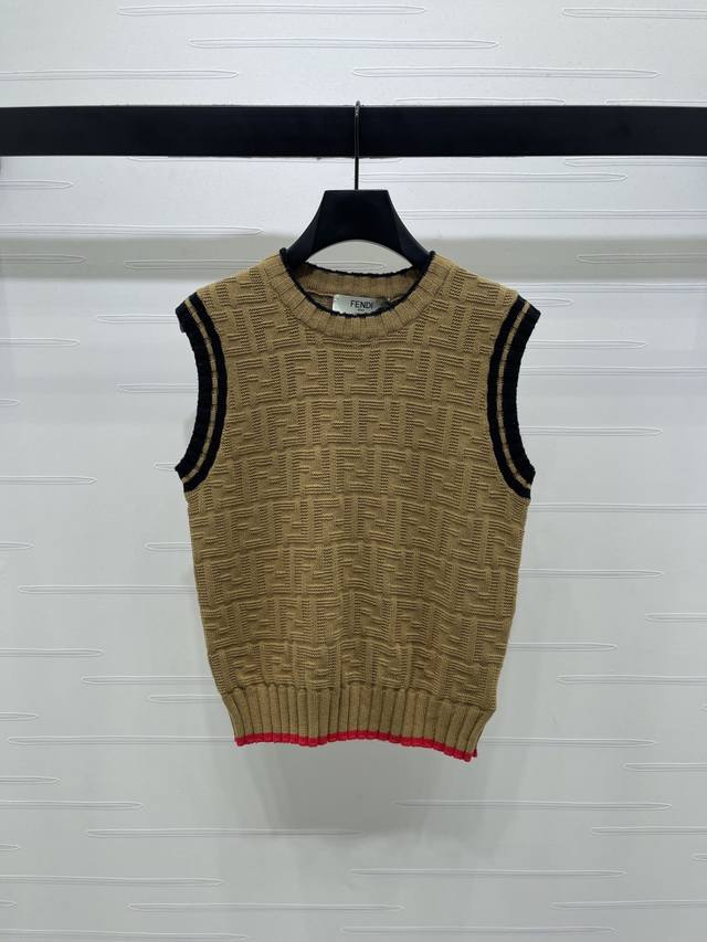 New, original, high-quality Fend* 2025 Early Fall collection! Crew-neck jacquar