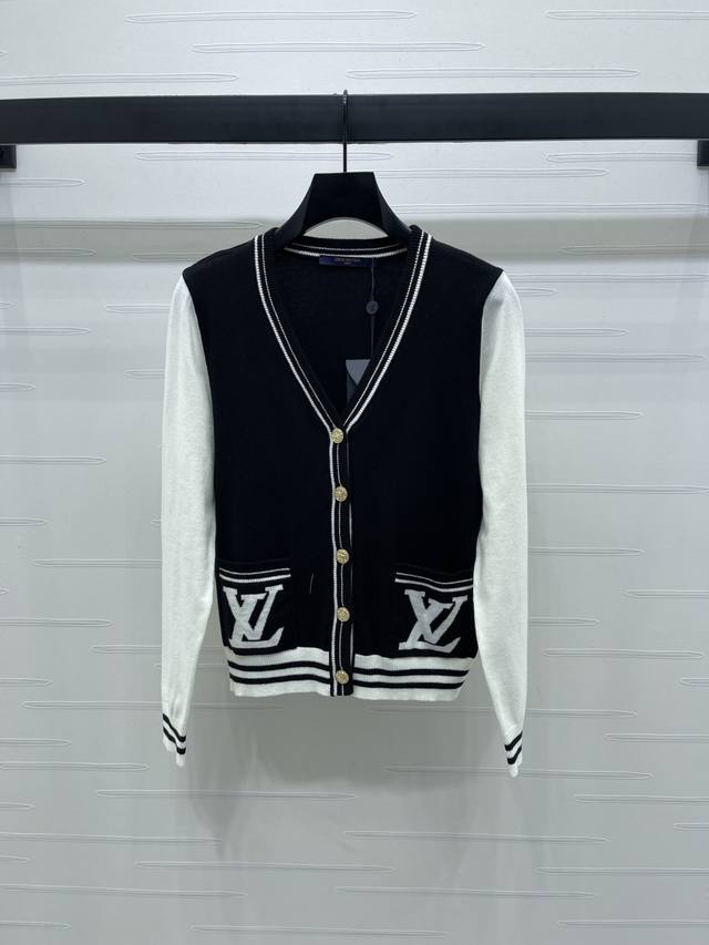 New, original, high-quality Louis Vui*Ton 2025 Early Fall collection! Contrast