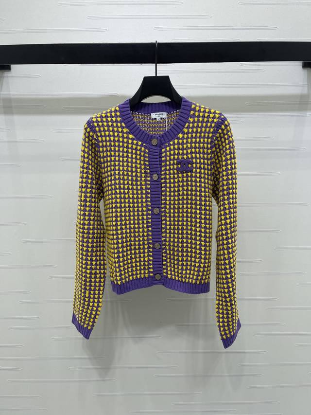 New, original, high-quality Chane* 2025 Early Fall collection! Fixed-color, cus