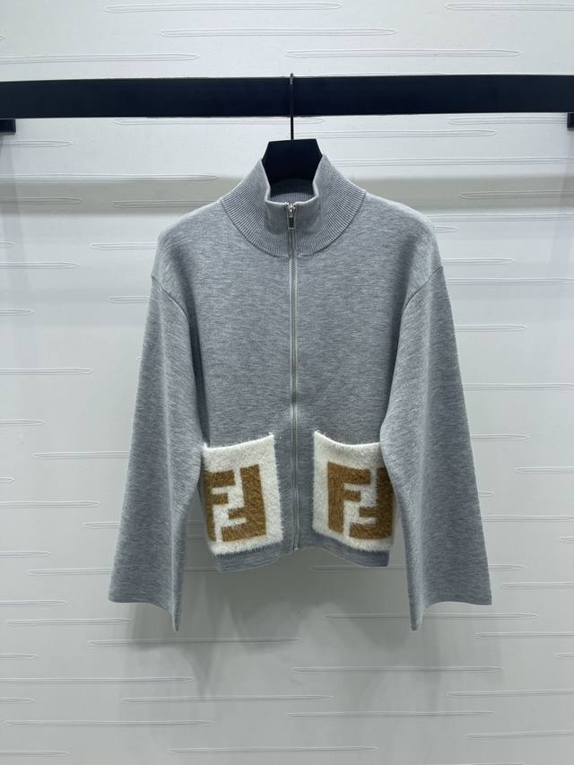 New, original, high-quality Fend* 2025 Early Fall collection! Stand-up collar z