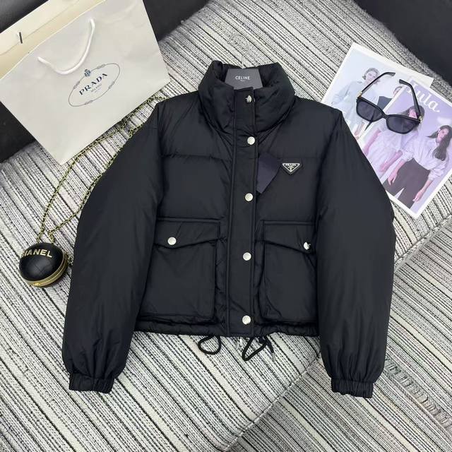 Exclusive first release, highly recommended 25-year early autumn and winter ser