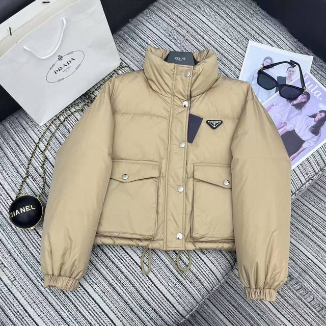 Exclusive first release, highly recommended 25-year early autumn and winter ser