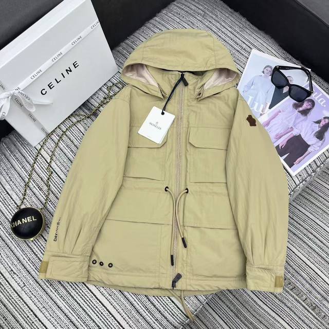 Highly recommended 25-year early autumn and winter series Mon* new hooded down j
