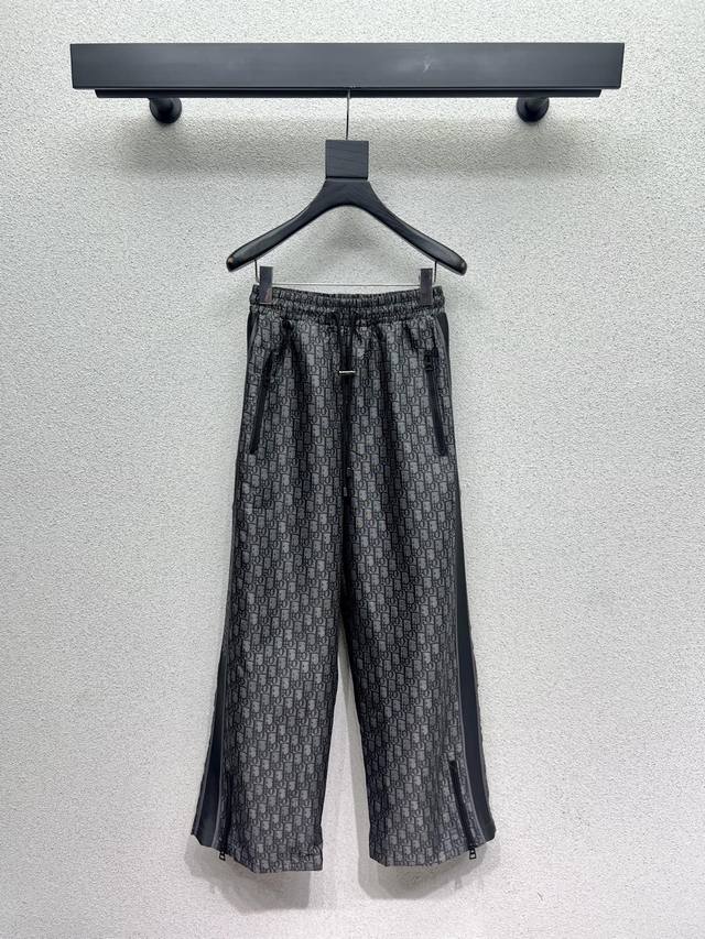 D series classic old flower casual trousers jacquard version is awesome. The who
