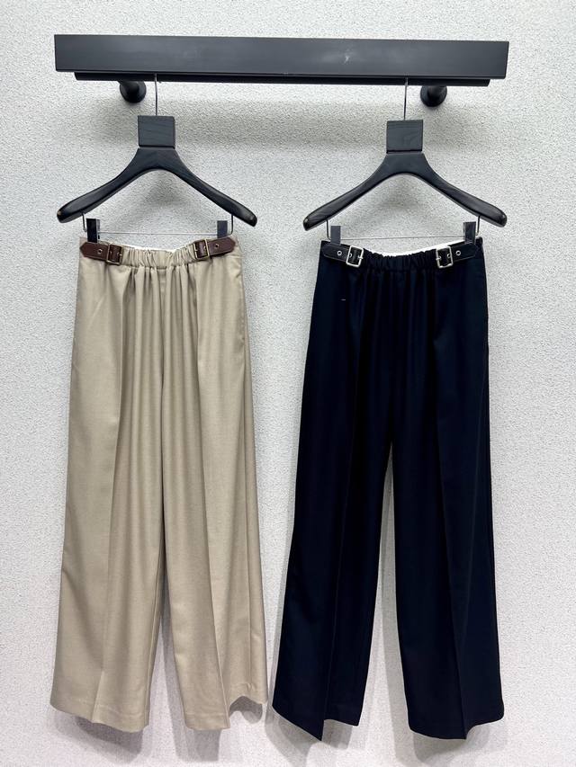 Loewe's leather logo suit trousers are stylish, understated, and luxurious! The