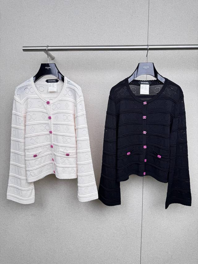 Chanel 2025 Autumn/Winter new vintage style, fashionable and sexy hollow crochet