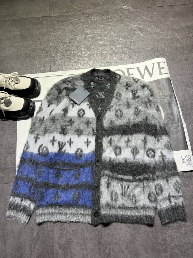 Lv* mohair cardigan jacket, fashionable autumn and winter new lazy style loose v