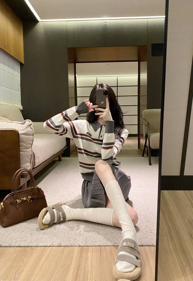 suit Miumi* age-reducing splicing contrast color striped knitted sweater pleate