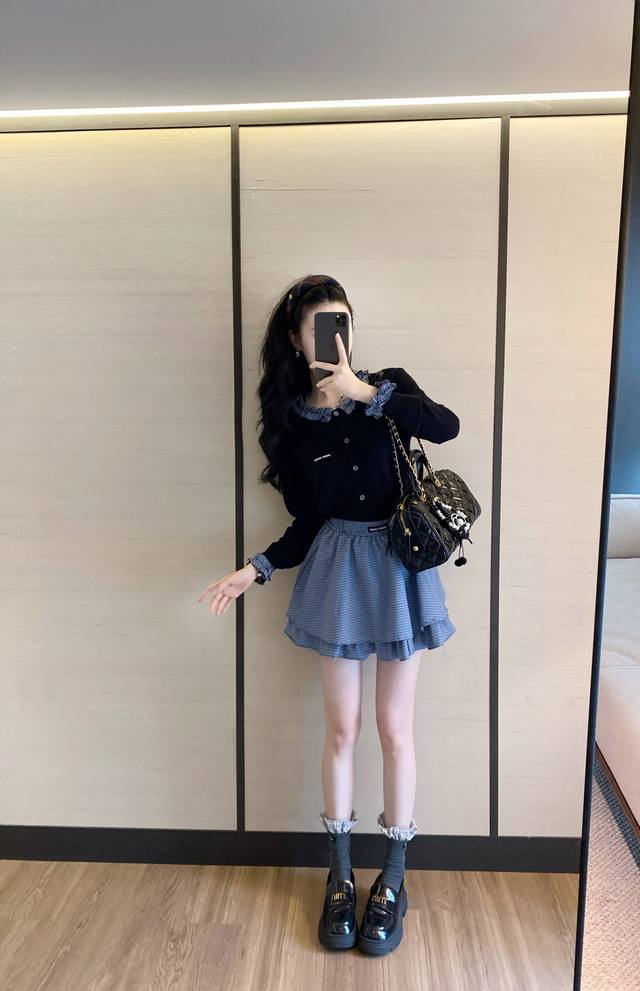 suit Miumi* age-reducing ruffled plaid knitted jacket ruffled skirt suit. Sml