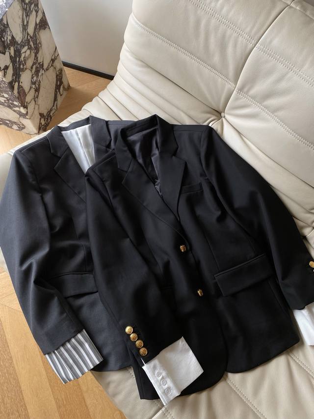 25pf Autumn and Winter Wool Cuffed Casual Blazer Made of Wool Blend. Classic sil
