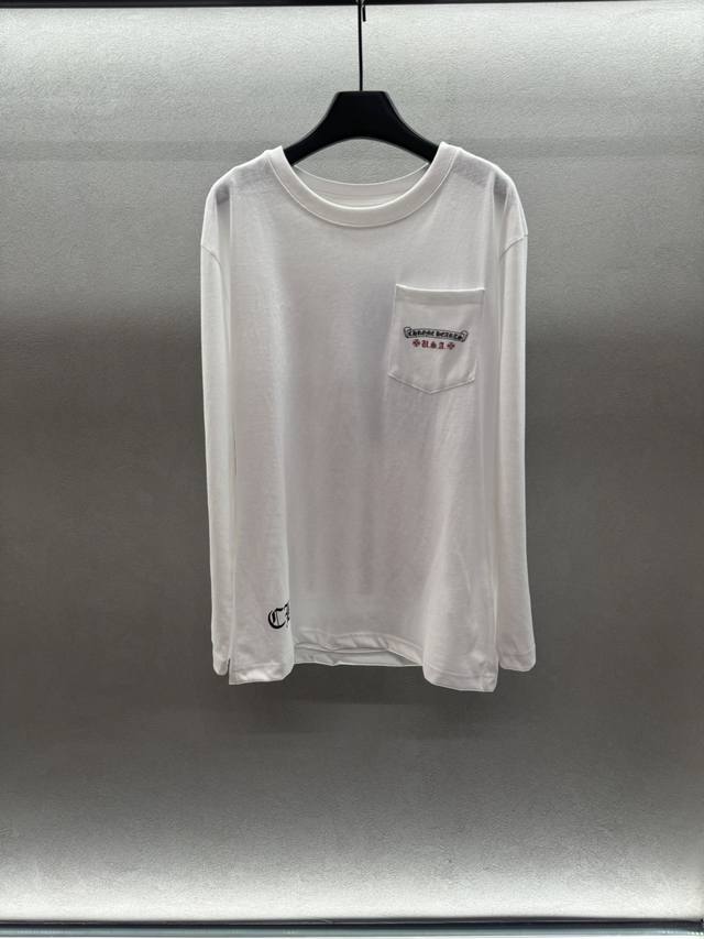 2025 Autumn And Winter ! Crocs*heart, long-sleeved T-shirt with a torn flag on