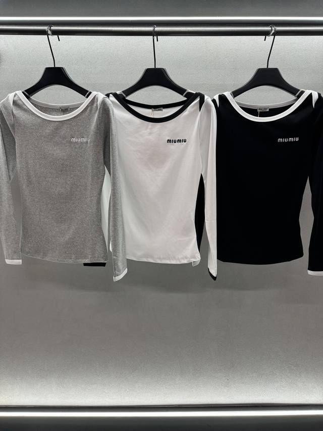 2025 Autumn And Winter ! Miumi*U, contrasting color, long sleeves, Super slimmi