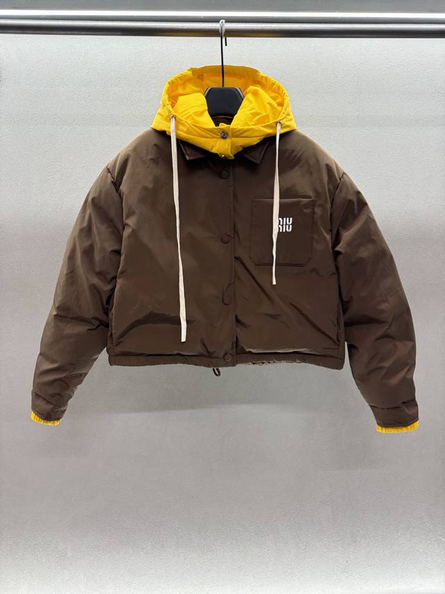 2025 Autumn And Winter ! Miumi*, contrasting hooded jacket, custom-made Yb fabr