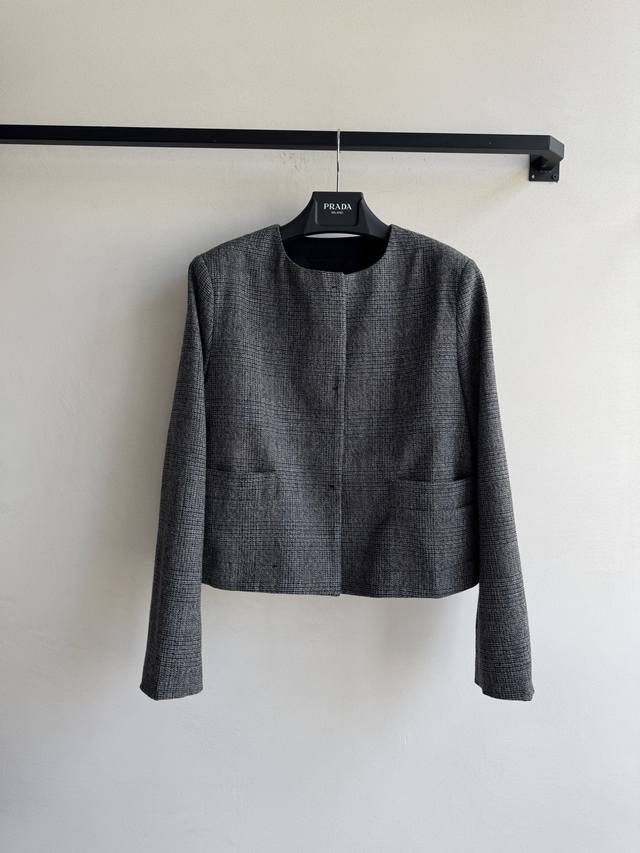prad* New model, old money style suit jacket ~ low-key yet stylish, wool pinstri