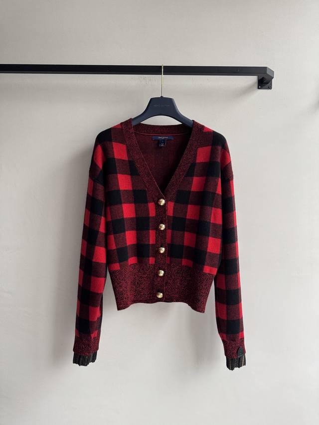Louisvuitto* 25 Early Fall new red and black plaid V-neck knitted cardigan. Amer