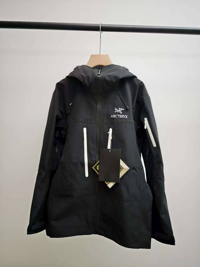 Style No. D40 Top-tier version, distinguishing it from common goods. Arcteryx Al