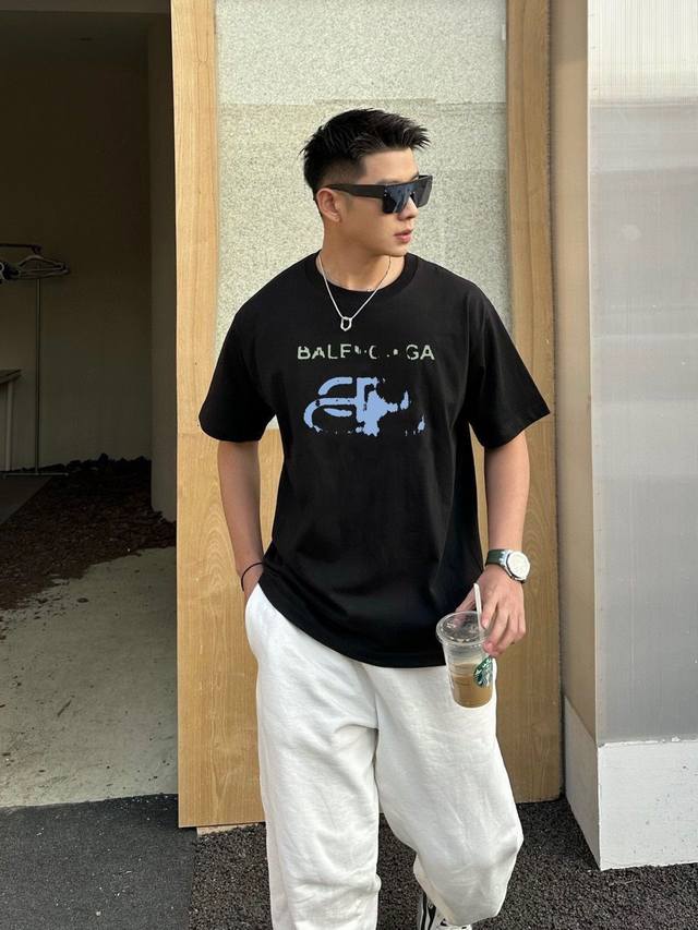 New Fabric Upgrade Style No.: K09 Balenclaga Lock Short-Sleeve T-Shirt Balenclag