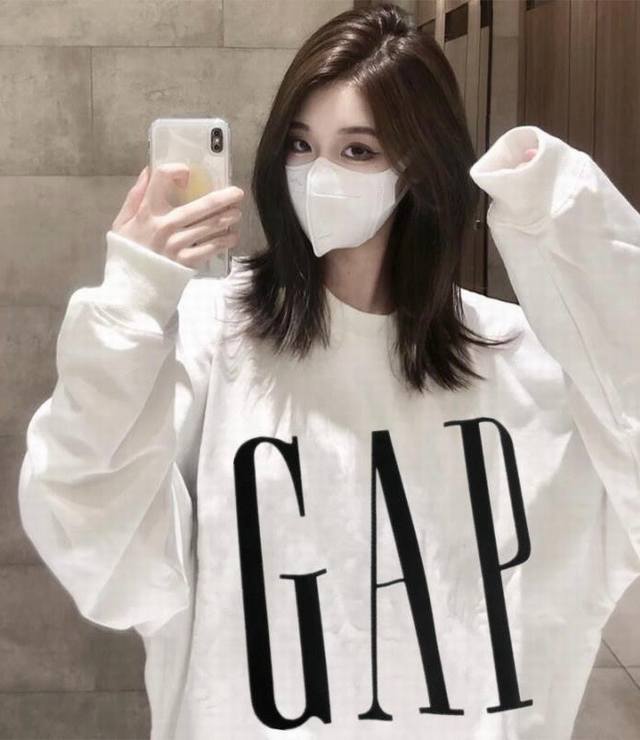 Sweatshirt Update: Terry Cloth Style No. 661, Gap 40Ss Latest Large Letter Crew