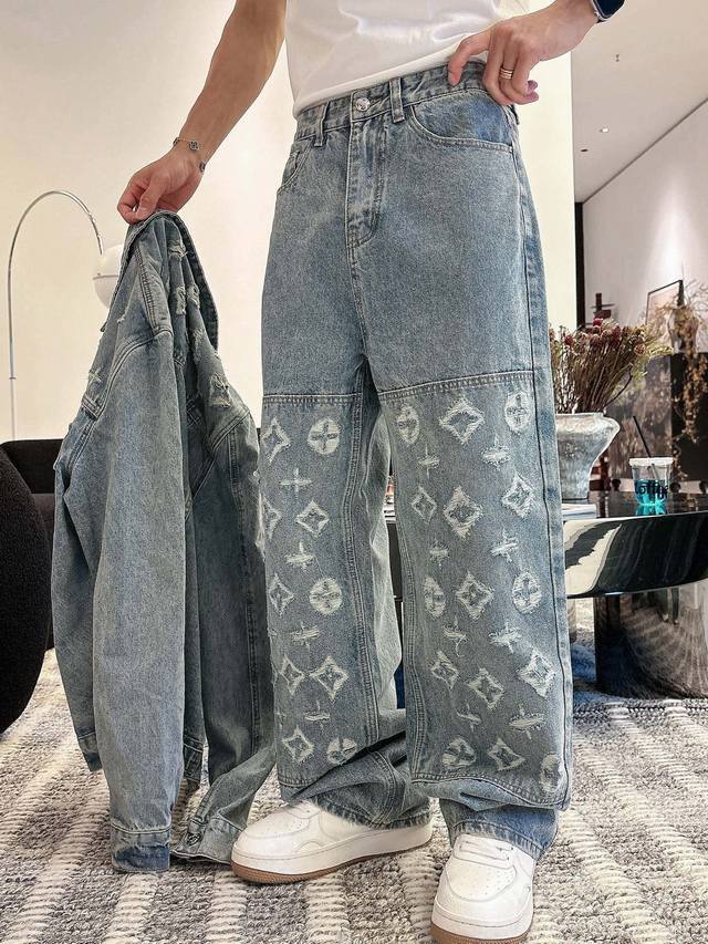 Pants Lv New Hand-Distressed Distressed Jeans with All-Over Logo Print. Made ent