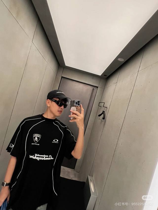 Balenciaga Top-Tier 1:1 Official Quality Balenciaga & Lamborghini Collaboration