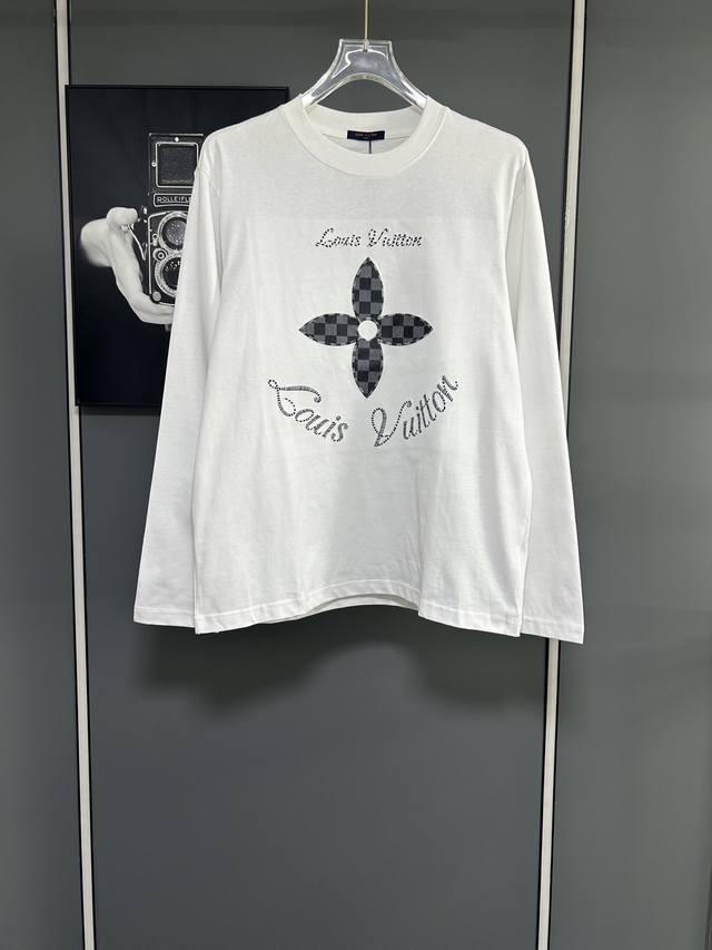 Louis Vuitton 2025 New Checkerboard Embroidered Four-Leaf Clover Letter Logo Cus