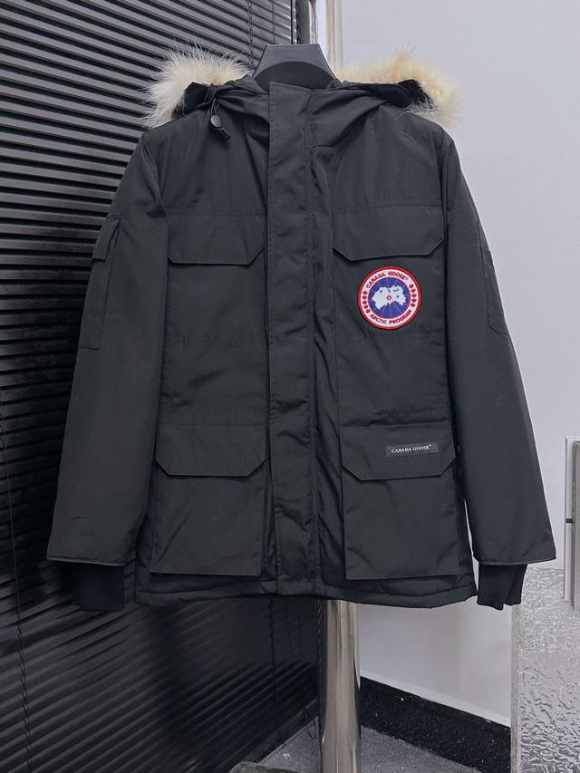 Top-tier imported version, black, wolf fur quality, Canada Goose 2008 new style,