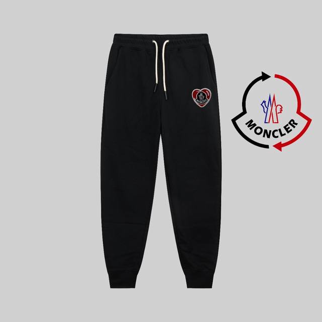 Top-tier version, distinguishing it from regular goods. Moncler Fall/Winter Slim