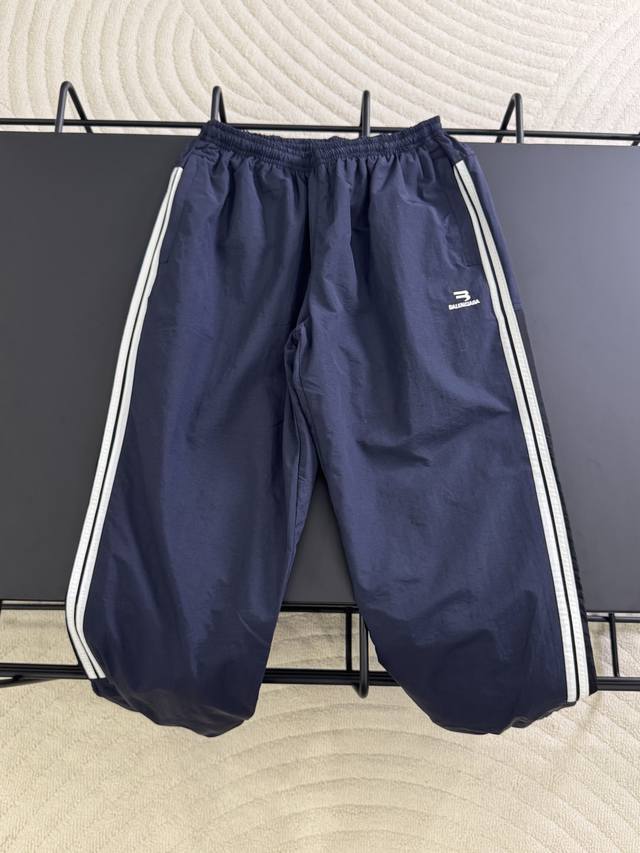 K553# Balenciaga Blcg 25Ss Runway Style Double Hook Embroidery Indigo Patchwork