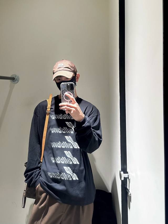 New Arrival D130# We11Done Official Website Same Style 25Ss Classic Sketch Handw