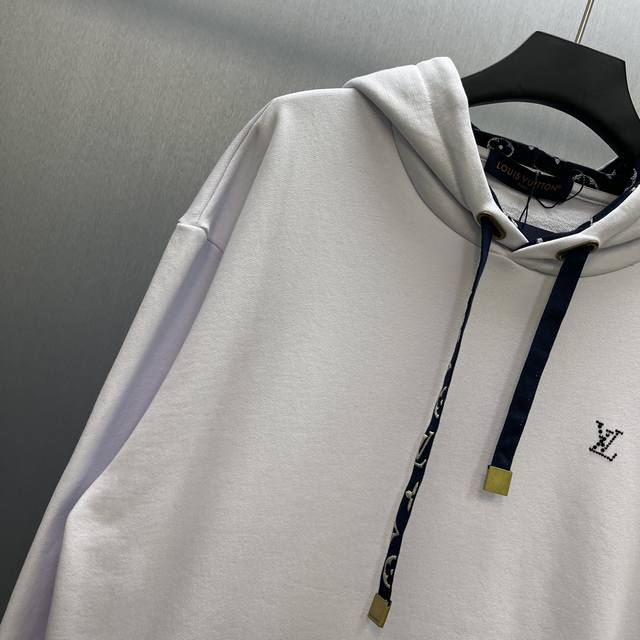 Lu Ski Collection Metallic Drawstring Cotton Hoodie Size: S-XL This cotton hoodi