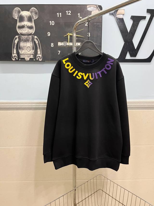 Style No. 252 Louis Vuitton New Toothbrush Embroidery Crew Neck Sweatshirt. Made