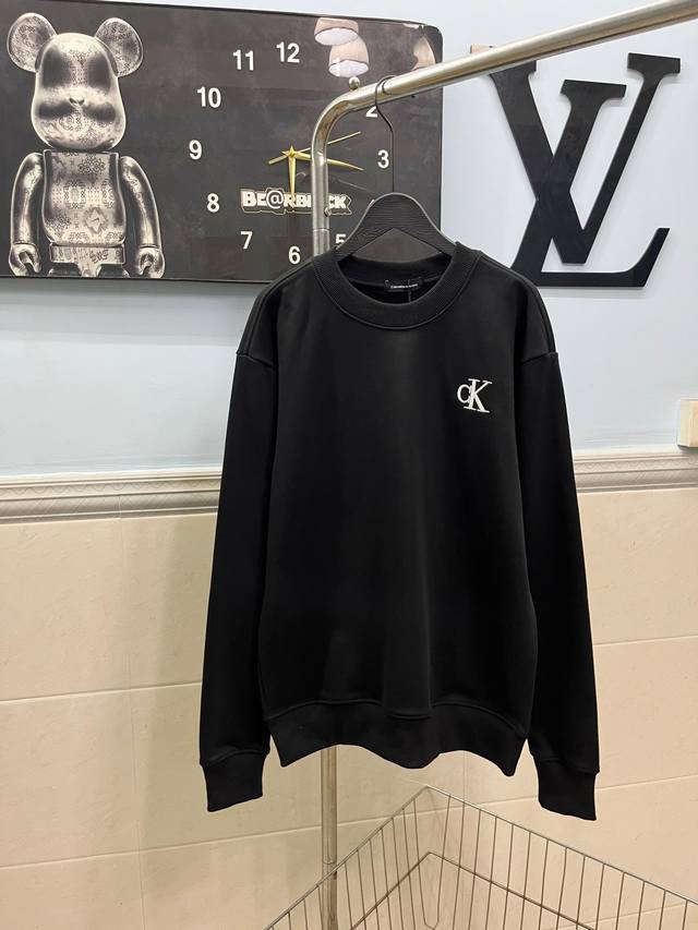 Style No. 243 Calvin Klein-Ck Classic Embroidered Letter Crew Neck Sweatshirt. M