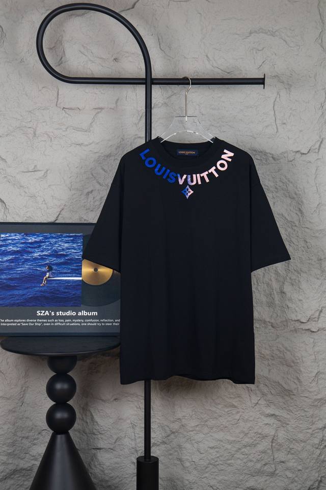 Style No. M023 Louis Vuitton employee exclusive short-sleeved T-shirt, made of 2