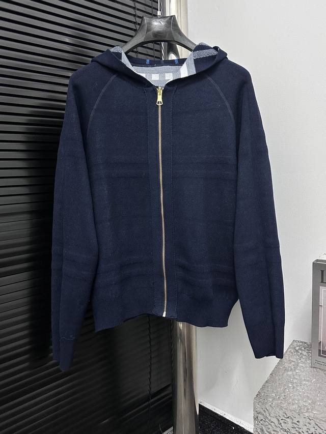 Burberry Double-faced Wool Logo Equestrian Check Knit Cardigan. A must-have for