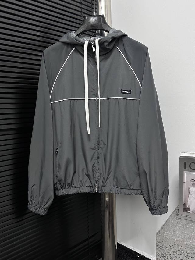 Miu Miu 25Ss Zipper Hooded Jacket. Made with custom-designed cold-pressed, intel