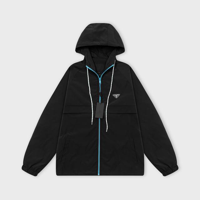 Prada 2025 Fall/Winter New Hooded Trench Jacket, official website synchronized p