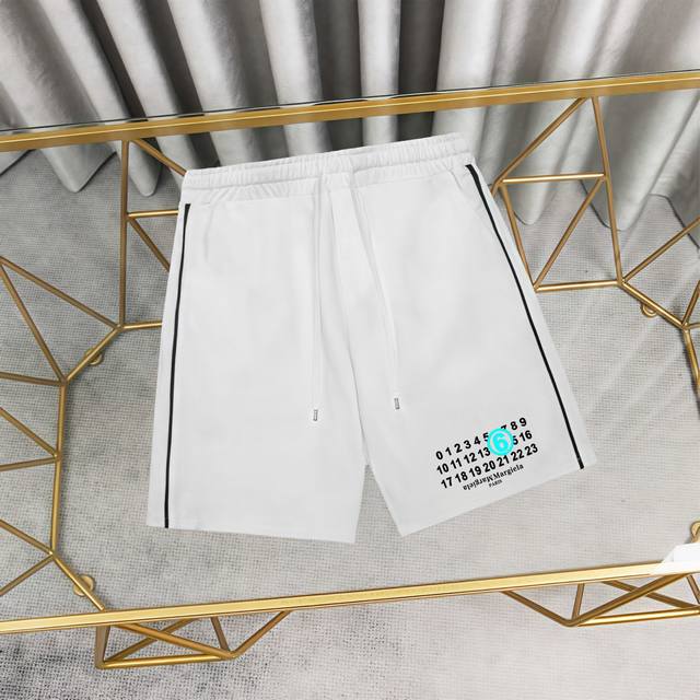 Madison Margiela Printed Cotton Sweatpants Shorts 1:1 replica fabric, 380g terry