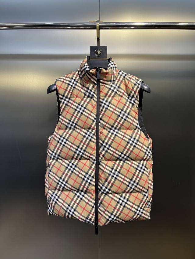 Burberry Check Reversible Down Vest (Ddd). Original purchase from Beijing Skp fo