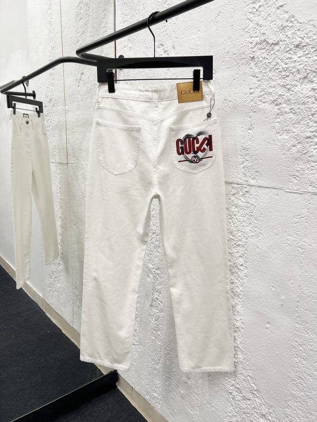Style No.: H986 Gucci Pocket Print Mid-Rise Straight Leg Jeans, Regular Fit, Bla