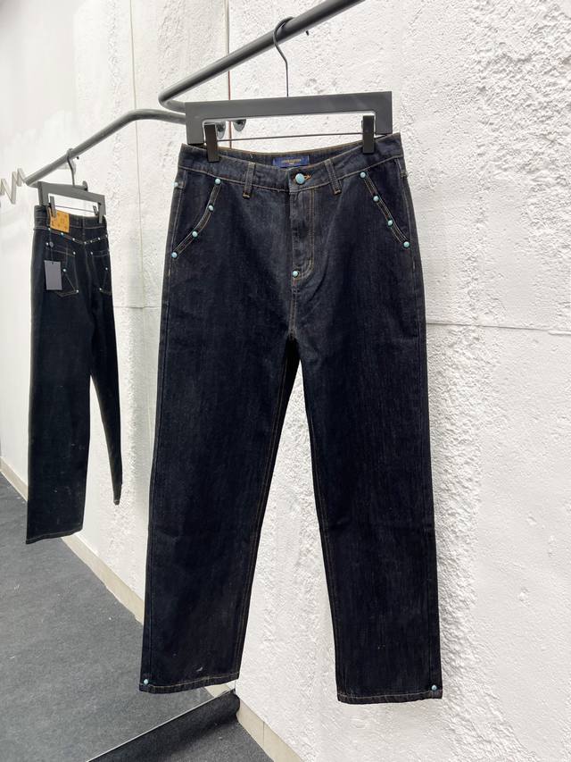 Style No.: H982 Antidote Worldwide Air's Style Turquoise Rhinestone Studded Dark